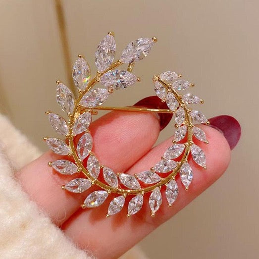 Brooch Pendant Olive Leaves Gold Colors Zircon 3AAA Stones