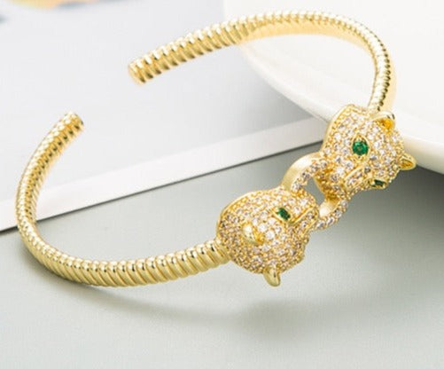 Jewelry Set 4 pieces Bracelet Necklace Earrings Ring Snake and Tiger Style Yellow Gold Color Diamond Zircon Great Gift box