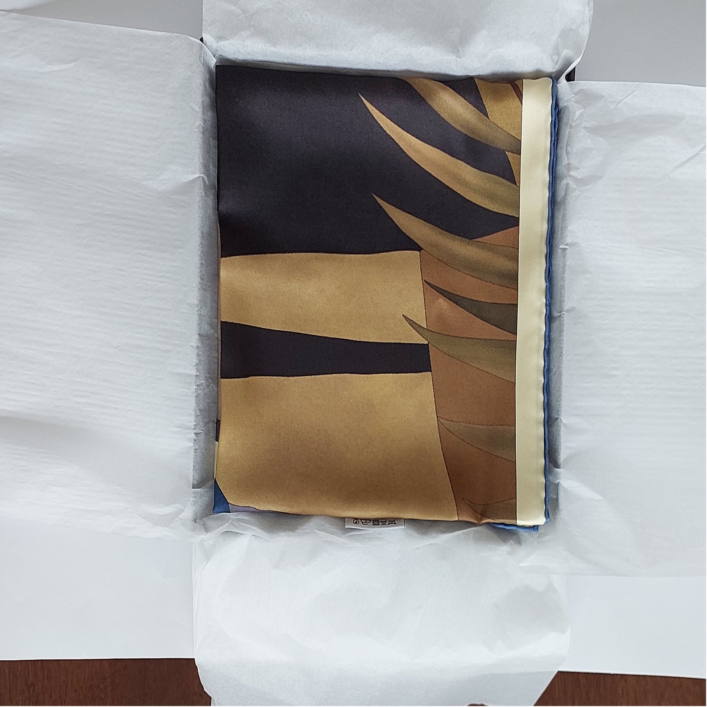 Great Gift 2PCS for Woman Silk Scarf and Zirconia Brooch Animal Print Brown Grey Colors Box Packaging