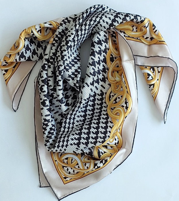 Great Gift 2PCS for Woman Silk Scarf and a Zirconia Butterfly Brooch Chain Print Black White Yellow Colors Box Packaging