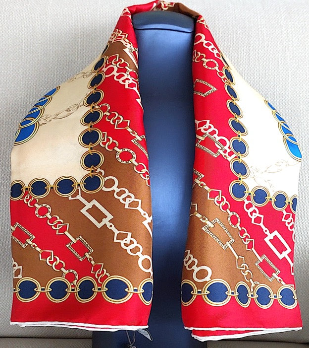 Great Gift 2PCS for Woman Silk Scarf and Zirconia Butterfly Brooch Chain Print Blue Red Yellow Colors Box Packaging