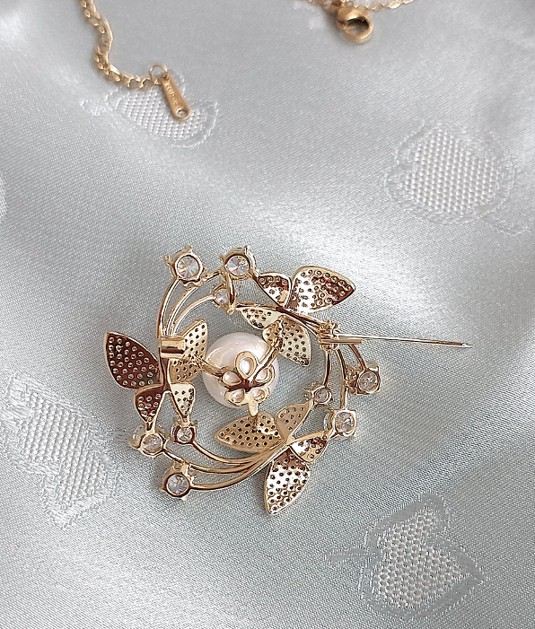 Brooch Butterflies Pearl Gold Color Zirconia 3AAA Stones