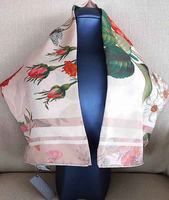 Great Gift 2PCS for Woman Silk Scarf and Zirconia Pearl Brooch Flower Print Pink Green Colors Box Packaging