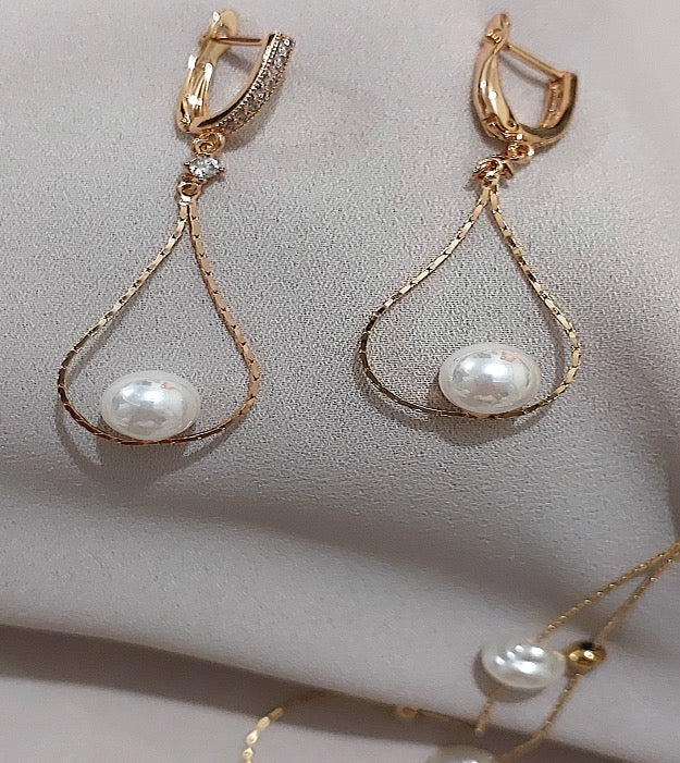 Great Gift Jewelry Set 4 pcs Ring Bracelet Necklace Pearl Designer Style Yellow Gold Color Cubic Zirconia