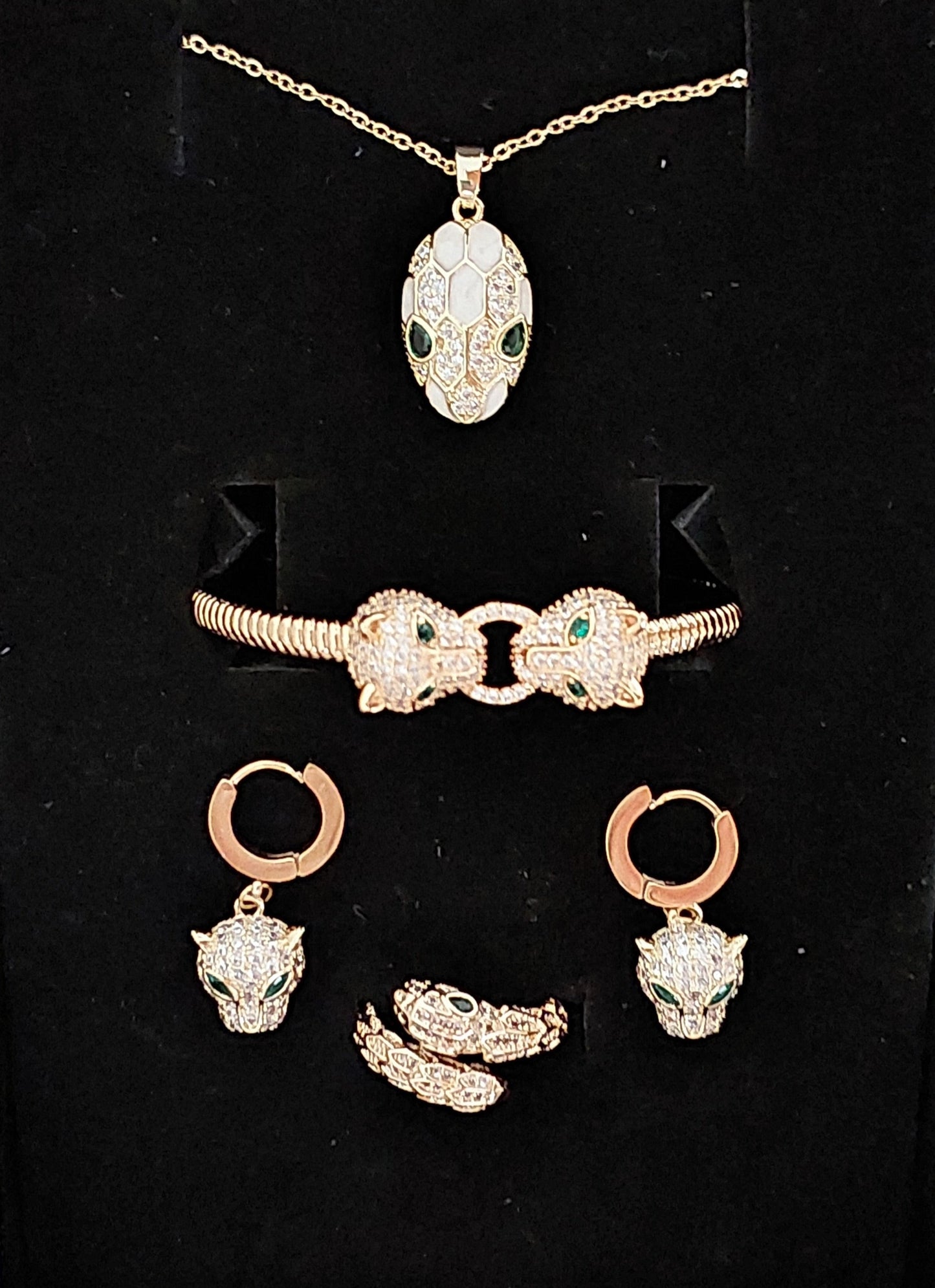 Jewelry Set 4 pieces Bracelet Necklace Earrings Ring Snake and Tiger Style Yellow Gold Color Diamond Zircon Great Gift box