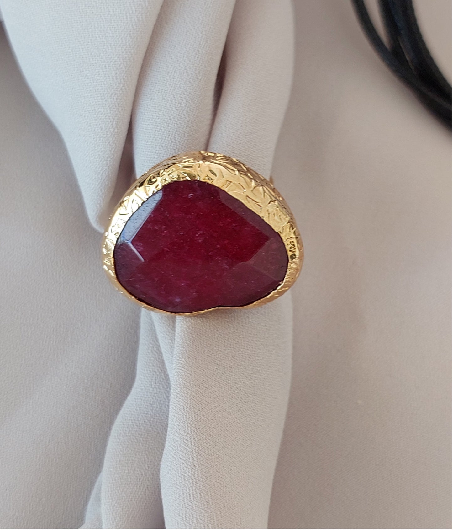Jewelry Set Necklace Earrings Ring Bracelet Handmade Gemstones Red Agate Stones and Gold Pendant Great Gift for Woman 4 pieces