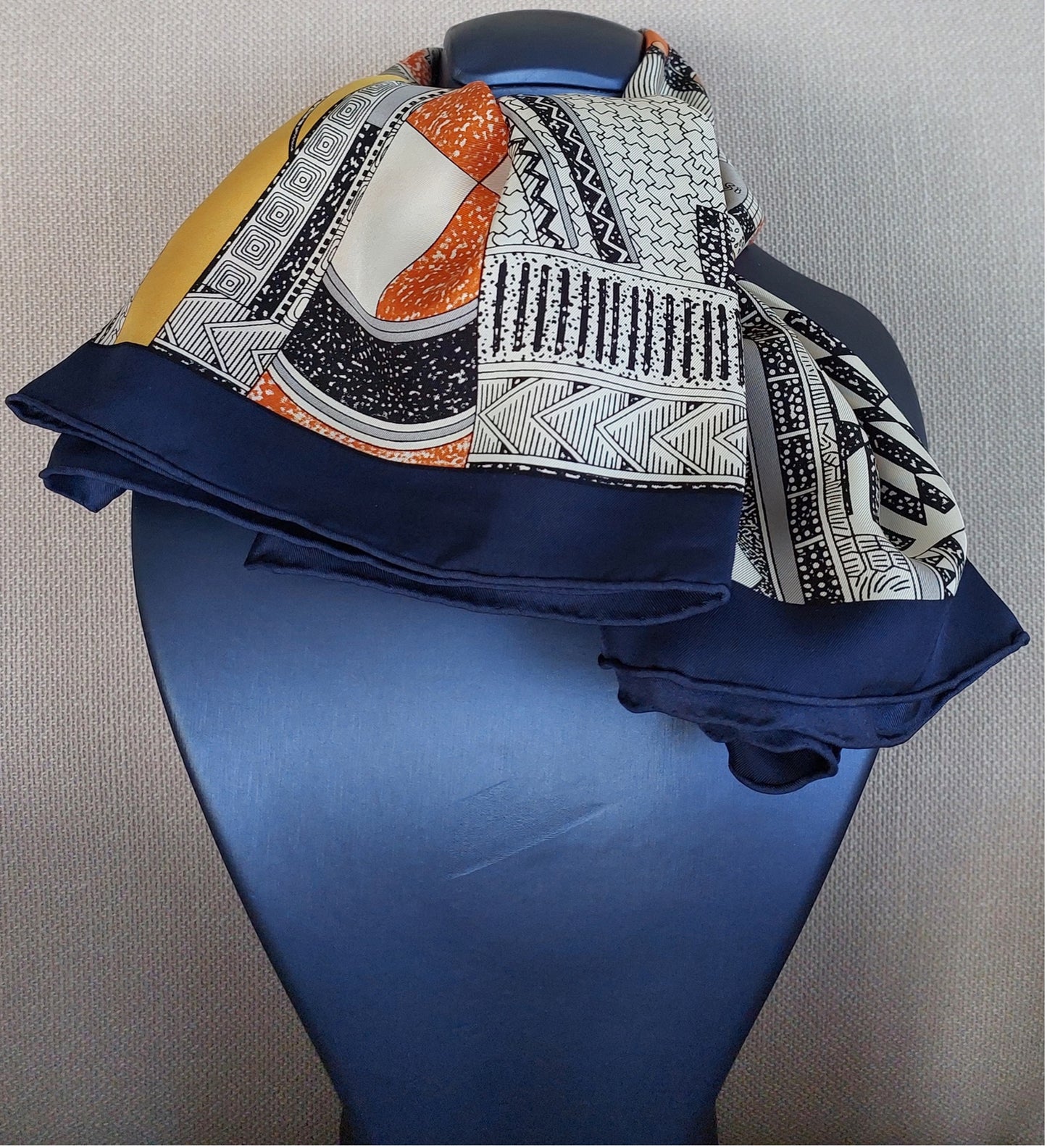 Woman Scarf 100% Silk Pre-loved Pre-Owned Vintage Hermès "Rendez-Vous Chez Hermès" 0range Brown and Blue