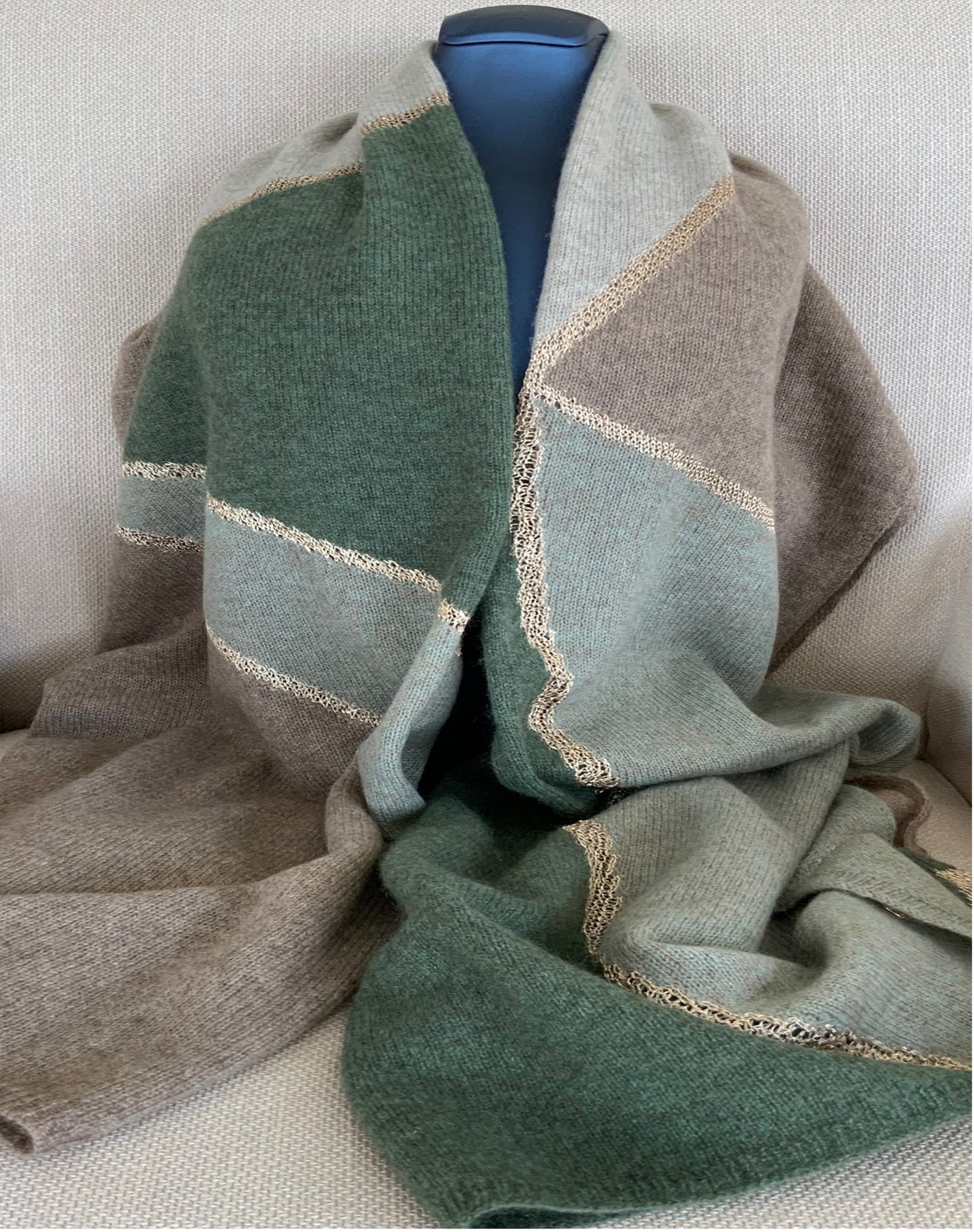 Shawl 100% Cashmere Naturel Shades of Green Colors with Golden trim Great Gift