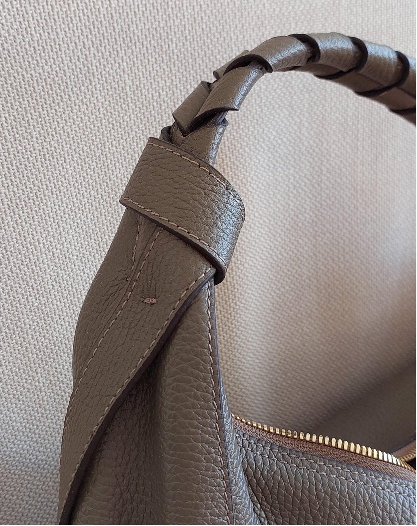 Great Gift Woman Handbag Hobo Style Khaki Tan Color Genuine Real Leather Gold Accessories