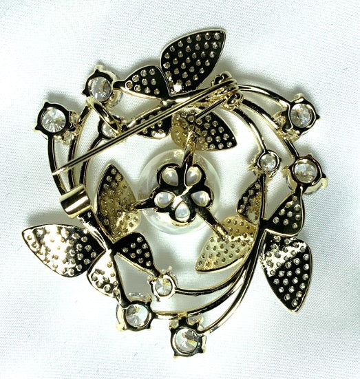 Broche Mariposas Perla Color Oro Circonitas