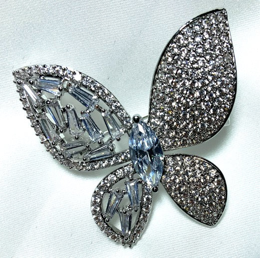 Brooch Butterfly Asymetric White Gold Color Zircon 3AAA Stones