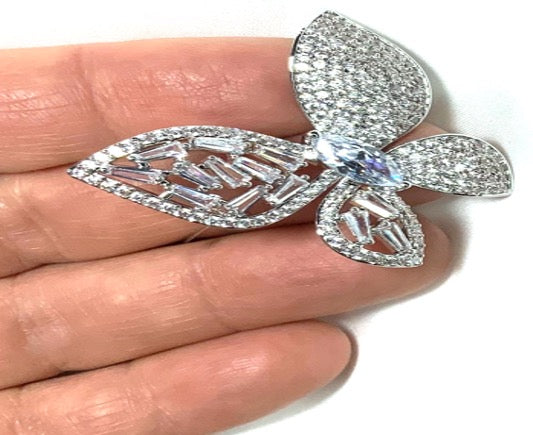 Brooch Butterfly Asymetric White Gold Color Zircon 3AAA Stones