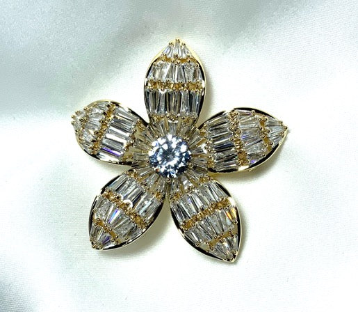 Brooch Flower Shape Gold Color Zirconia 3AAA Stones