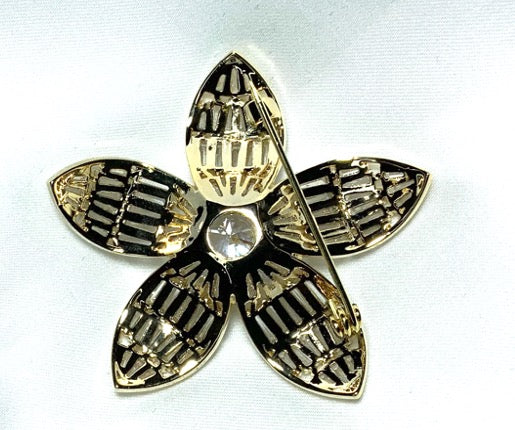Brooch Flower Shape Gold Color Zirconia 3AAA Stones