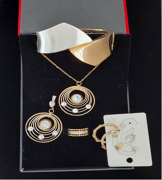 Boucles d'Oreilles Multi-Cercles Doré Zirconium