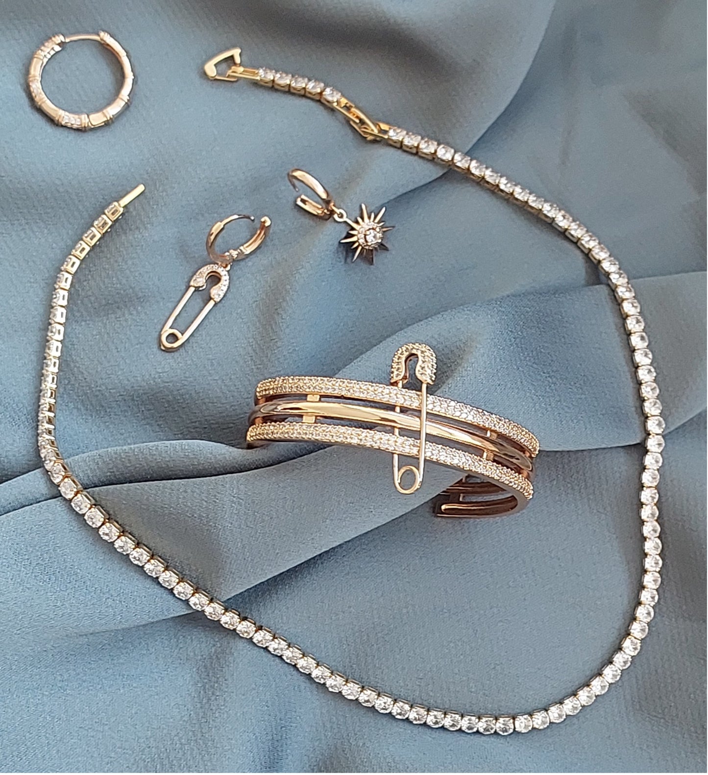 Jewelry Set 3 pieces Cuff Bracelet Necklace Earrings 3 in 1 Style Yellow Gold Color Diamond Zirconia Pin