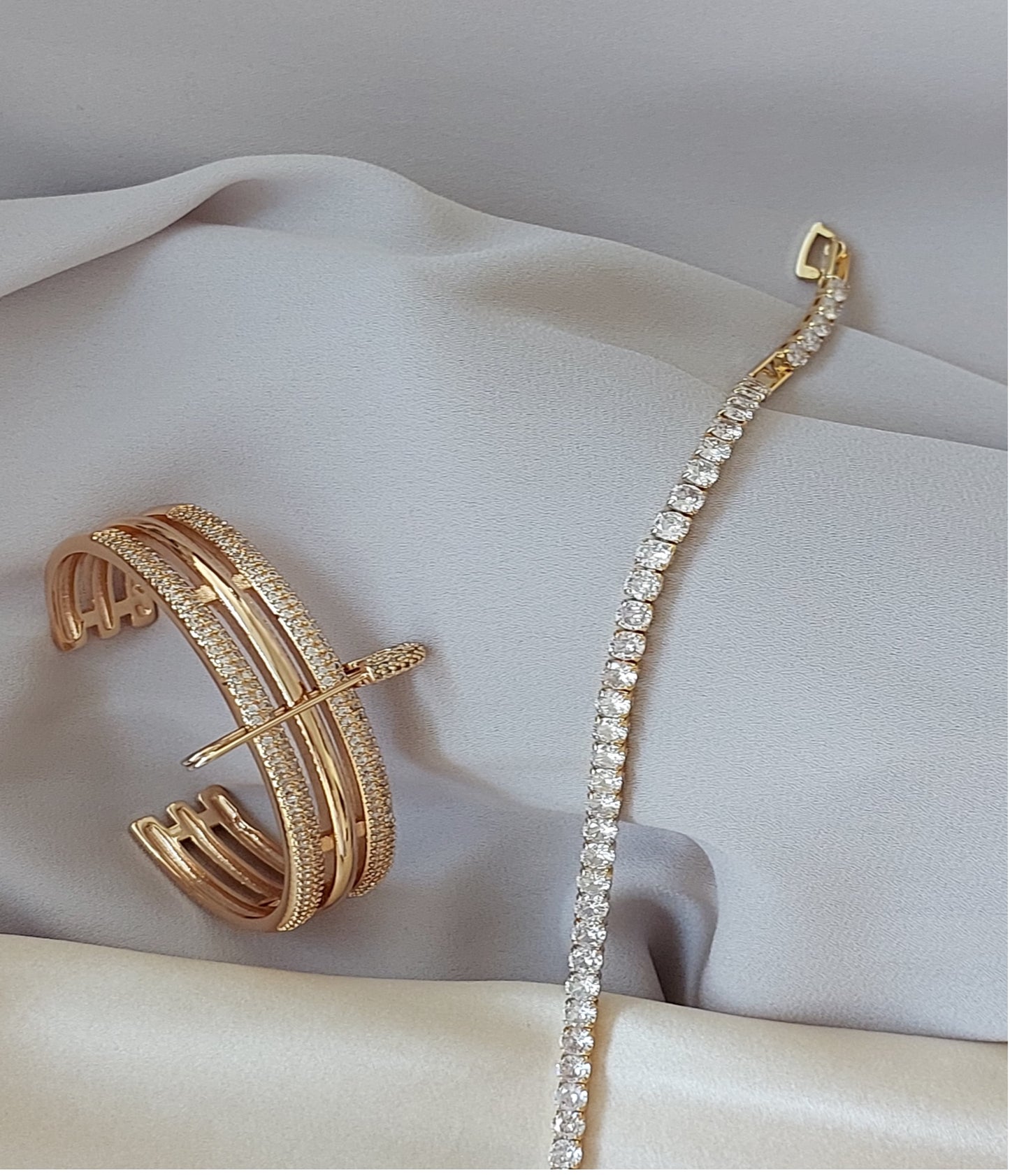 Jewelry Set 3 pieces Cuff Bracelet Necklace Earrings 3 in 1 Style Yellow Gold Color Diamond Zirconia Pin