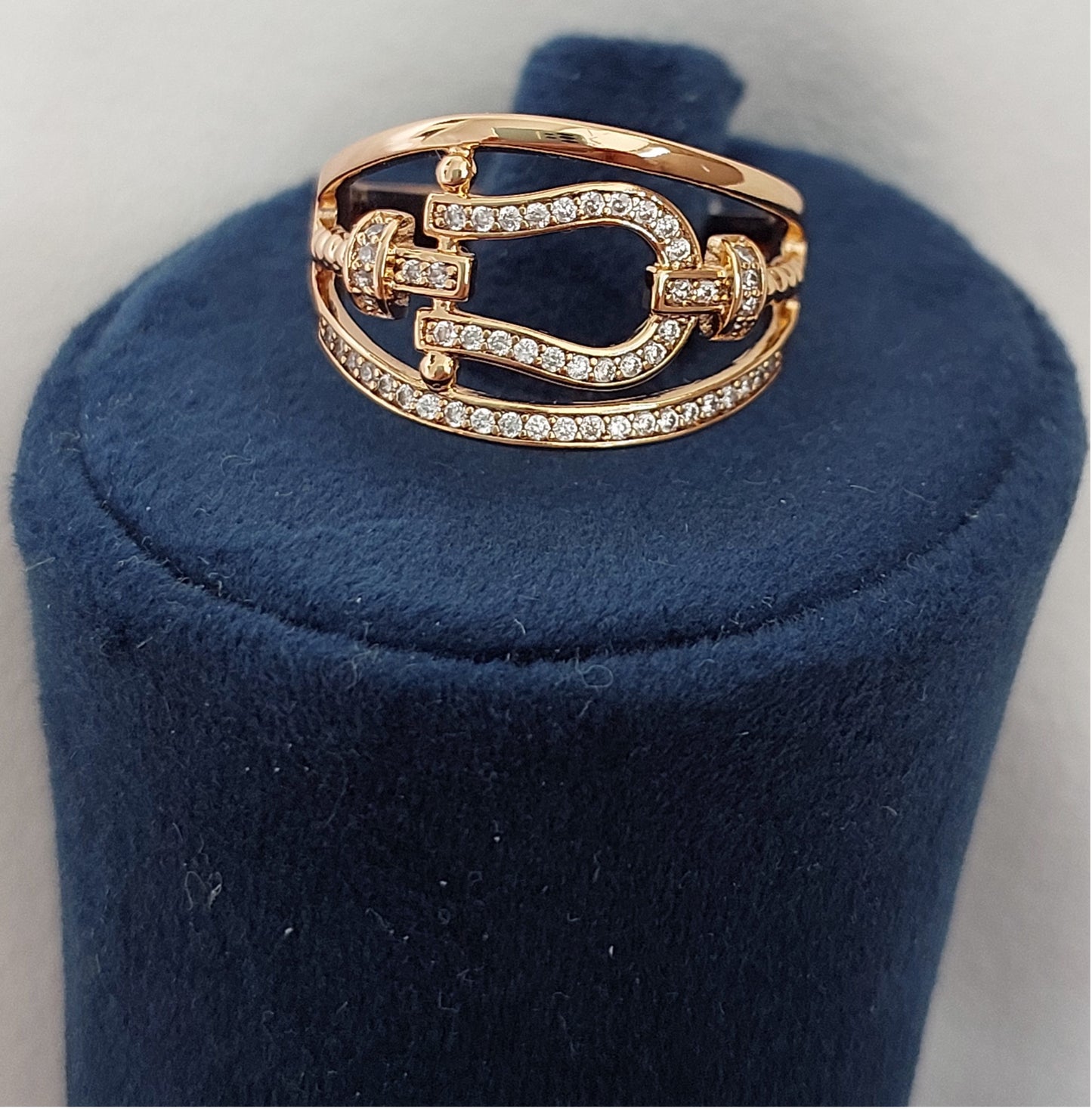 Ohrringe Multi-Circles Goldfarbe Zirkonia