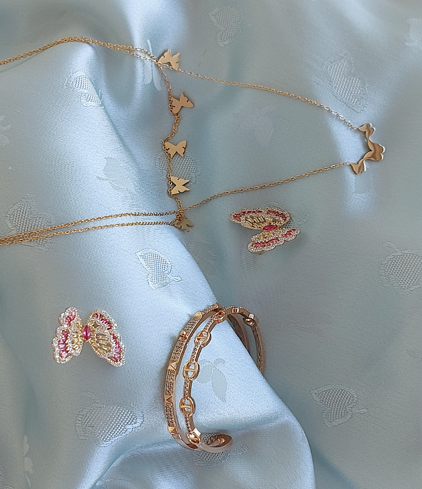 Ohrringe Multi-Circles Goldfarbe Zirkonia
