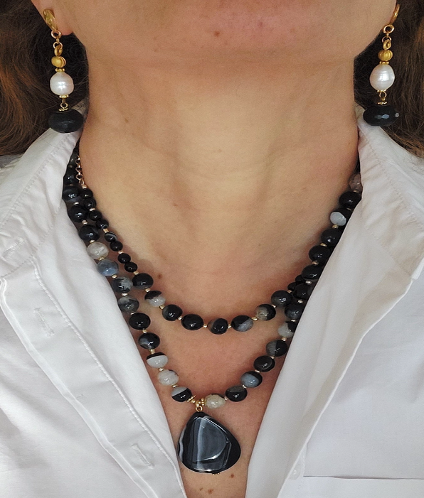 Jewelry Set Double Layered Necklace Bracelet Ring Earrings Handmade Gemstones Agate Onyx Black Stones Great for Gifts 4 pieces.