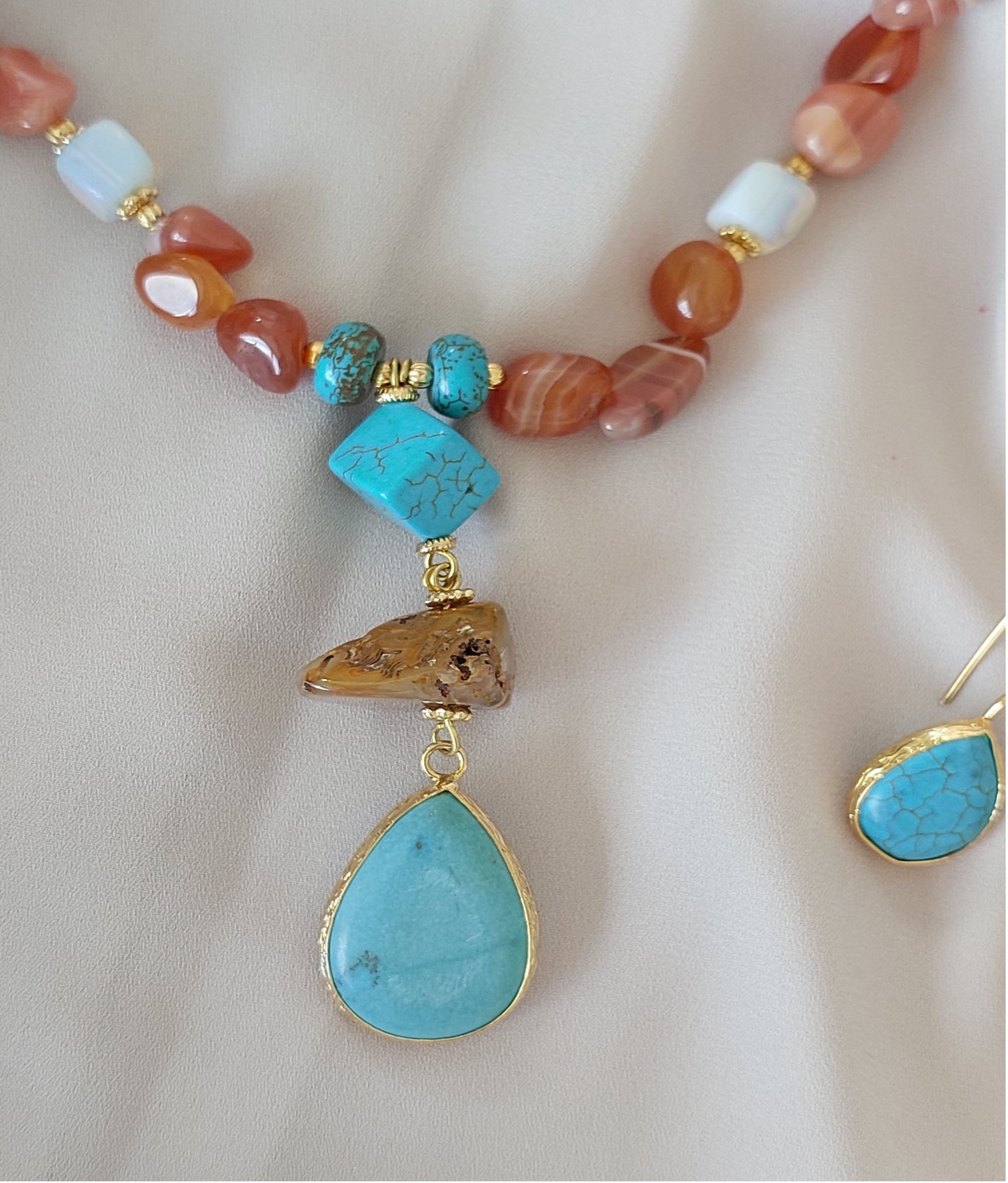 Conjunto de Joyas Collar Pendientes Anillo 3 Piezas Piedras Preciosas Hechas a Mano Rosa Rojo Jaspe Turquesa Gran Regalo para Mujer