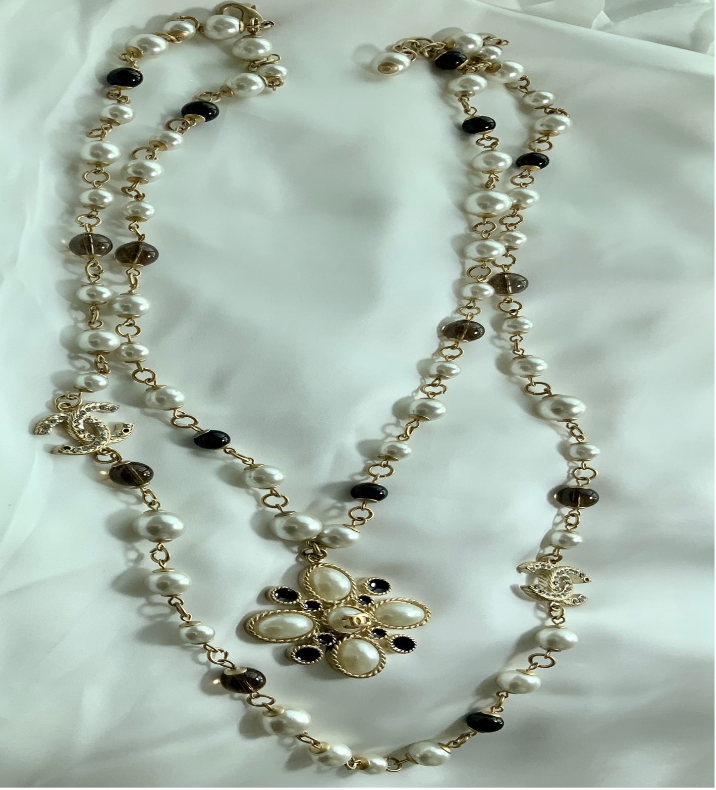 Collar Sautoir Preloved Rare Double Layered Pearl Crystal Stones Gran regalo para mujer