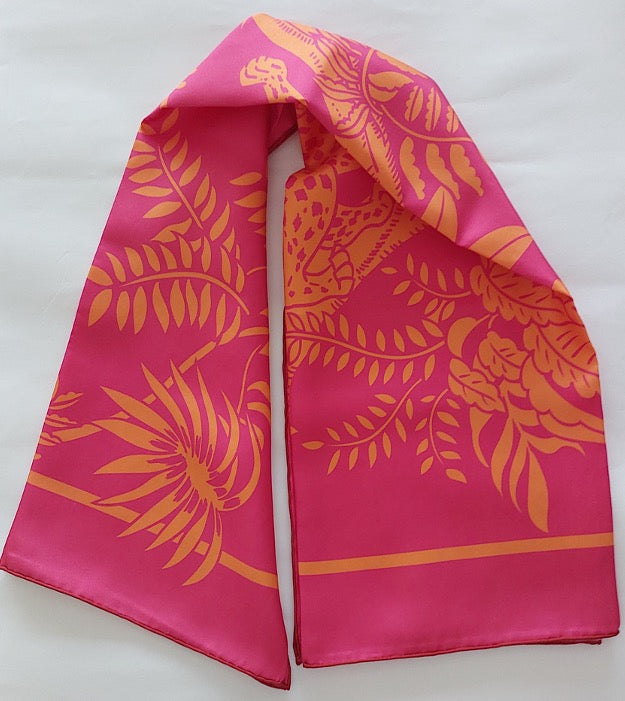 Geliebter Damenschal aus Seide Vintage "Palms Square" in Creme und Rot Burgunderfarben